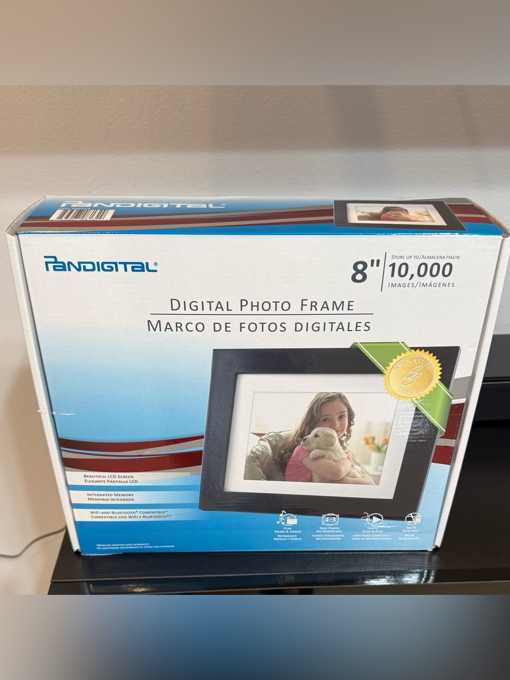 Digital 8" Black Digital Photo Frame -Store up to 10, 000 images. New with box
